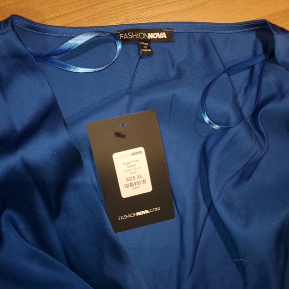 2 for 65$ Fashionnova - Sugar Free Dress - Royal - Picture 5 of 5